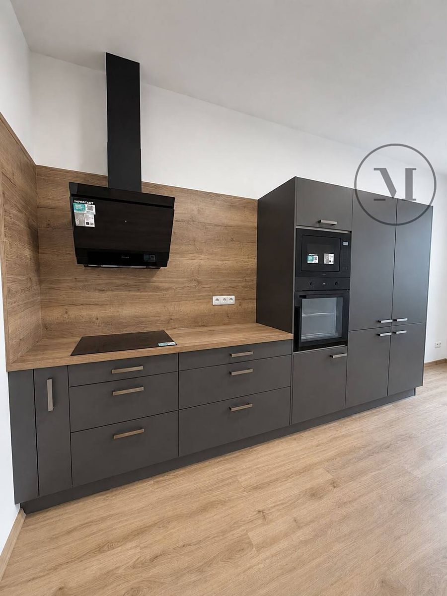 Pronájem bytu 2+1 71 m² – fotografie 2