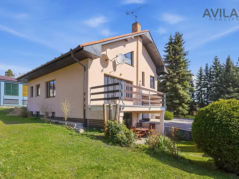Prodej rodinného domu 235 m², pozemek 1641 m², Netvořice – náhled fotky 3