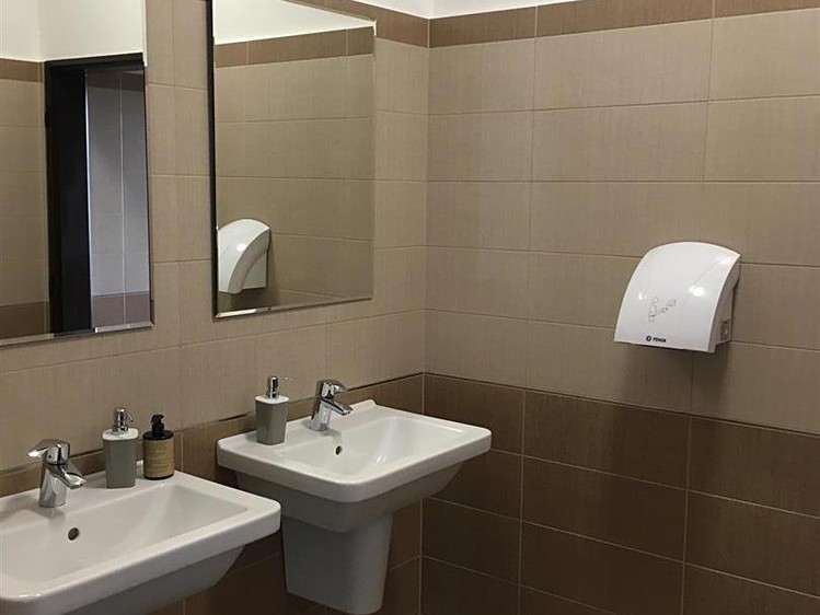 Gewerbefläche zur Miete, 204 m² (8 von 19)