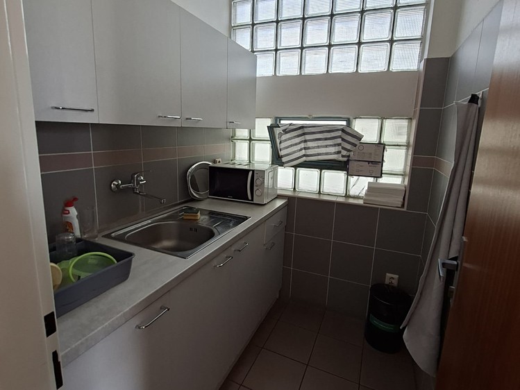Gewerbefläche zur Miete, 204 m² (7 von 19)