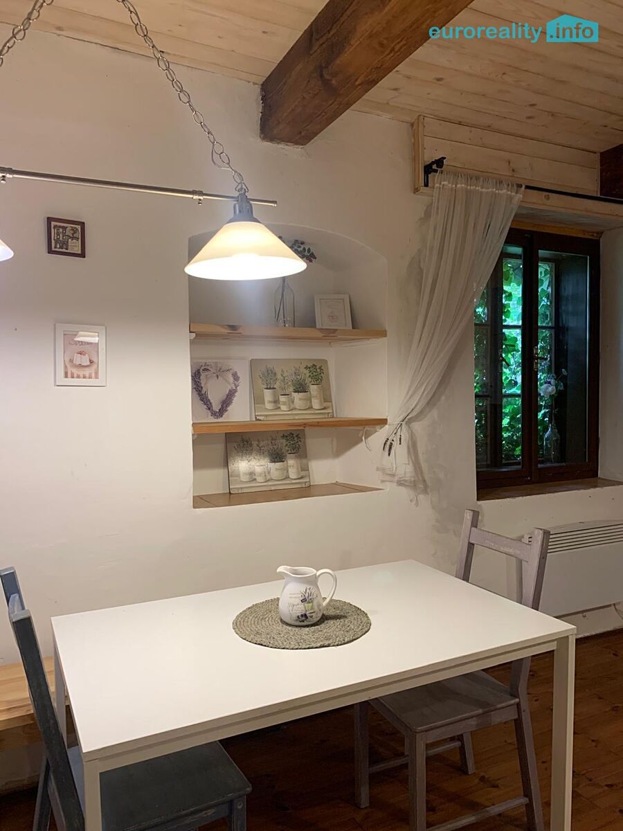 Prodej rodinného domu 103 m², pozemek 739 m² – fotografie 3