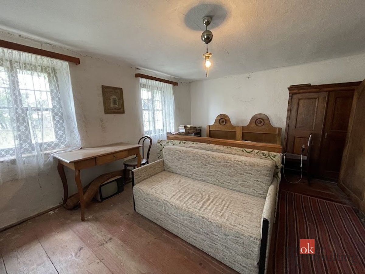 Prodej rodinného domu 200 m², pozemek 1975 m² – fotografie 5