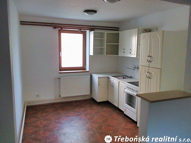 Prodej komerčního prostoru, 445 m² (18 z 22)