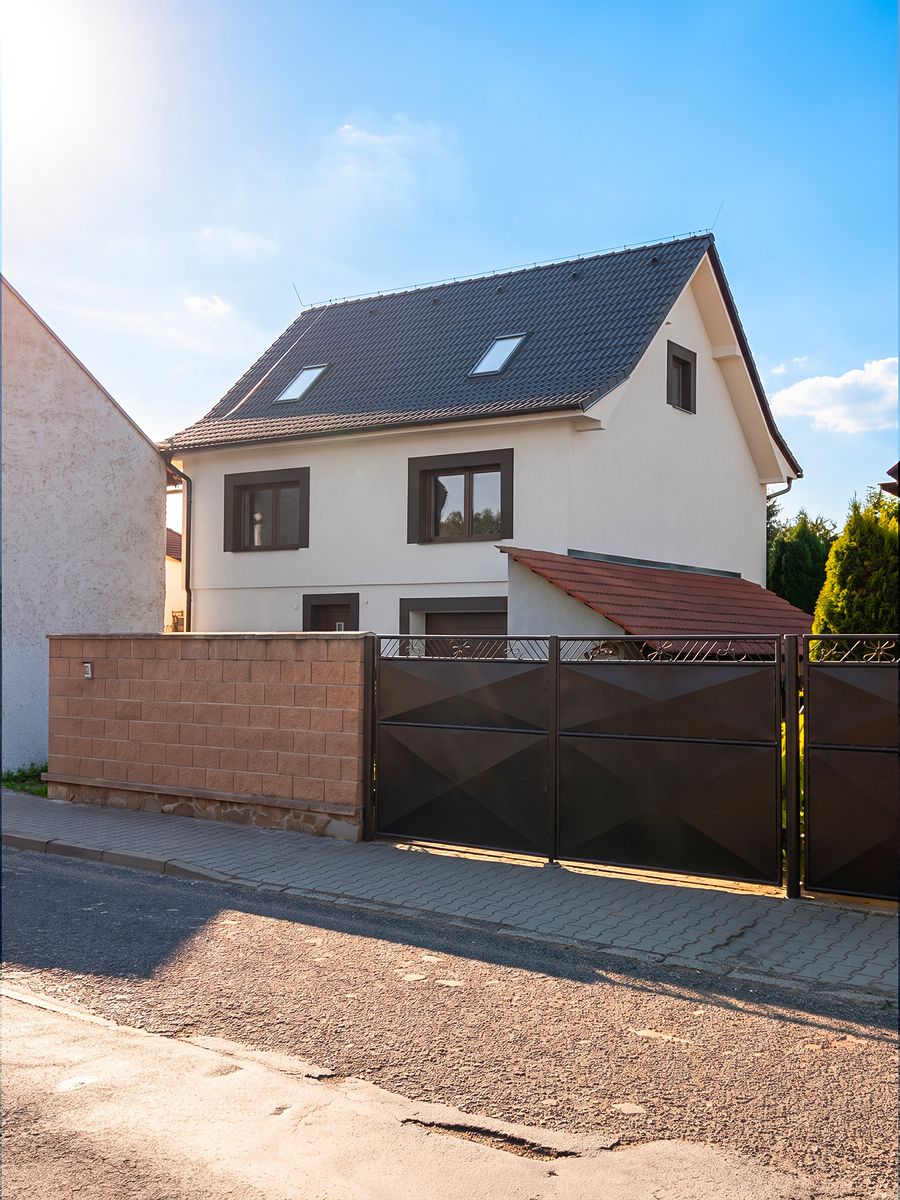 Prodej rodinného domu 150 m², pozemek 180 m²