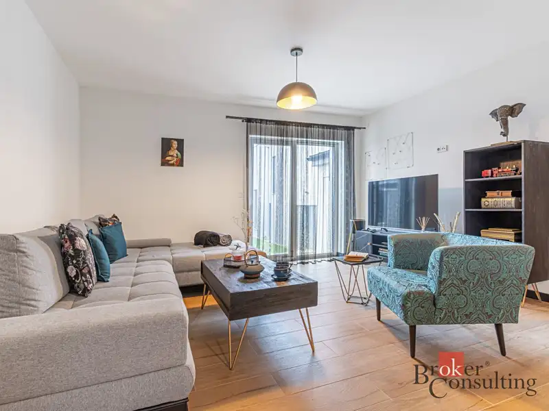 Prodej rodinného domu 290 m², pozemek 466 m², Chýně – náhled fotky 3