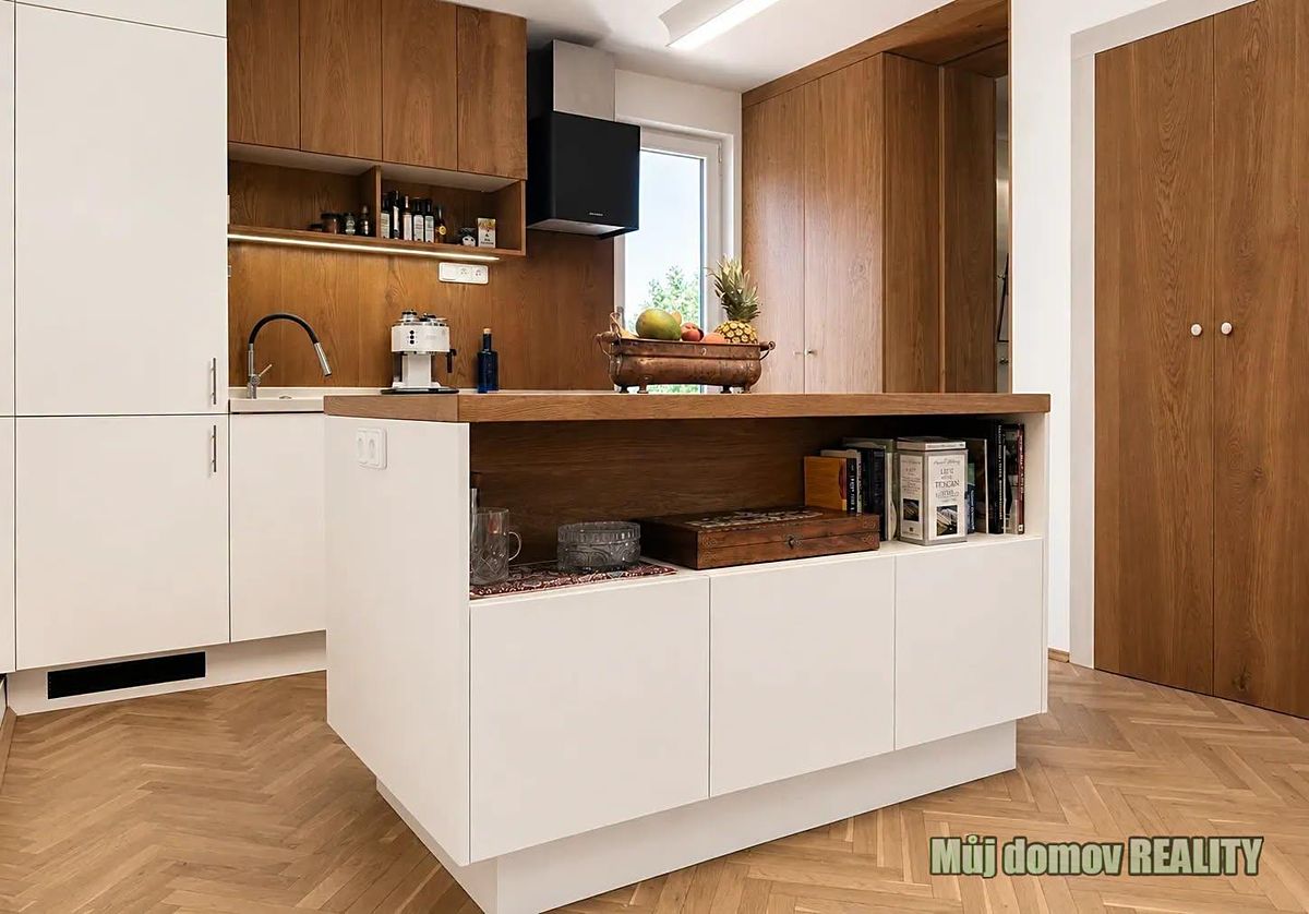 Pronájem rodinného domu 140 m², pozemek 1200 m² – fotografie 2