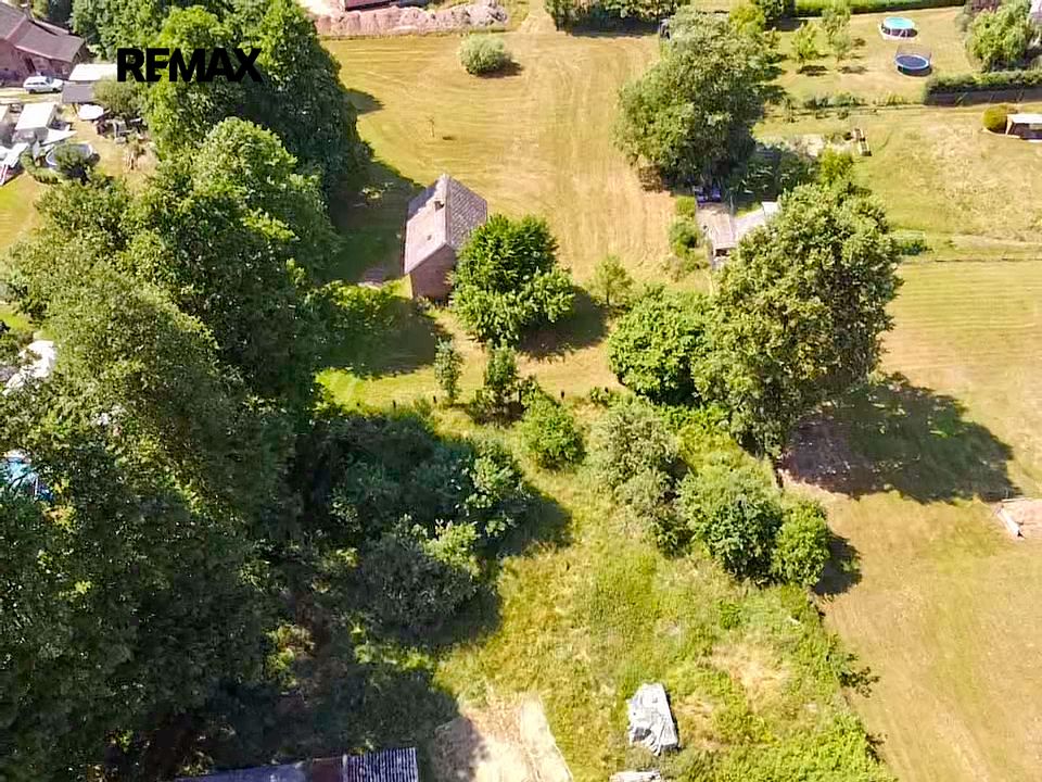 Prodej stavebního pozemku 3735 m²