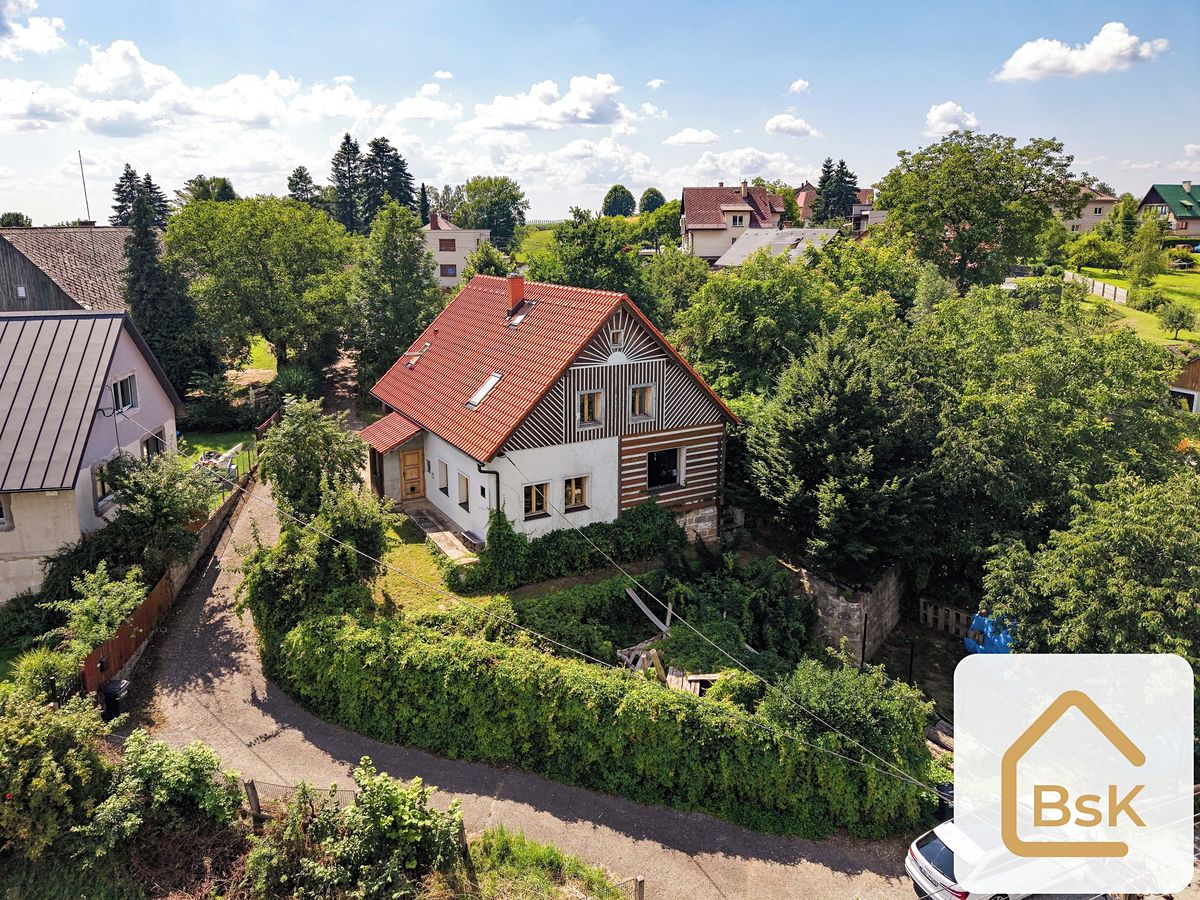 Prodej rodinného domu 209 m², pozemek 775 m²