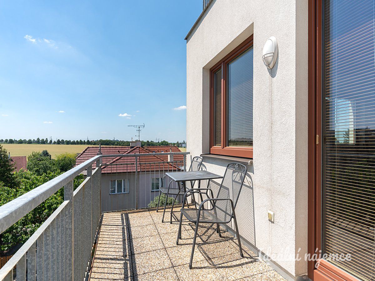 Pronájem bytu 3+kk 70 m² – fotografie 3
