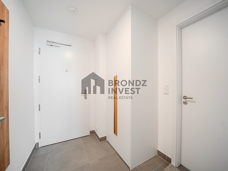 Квартира 1+kk в оренду, 36 м² (9 з 9)