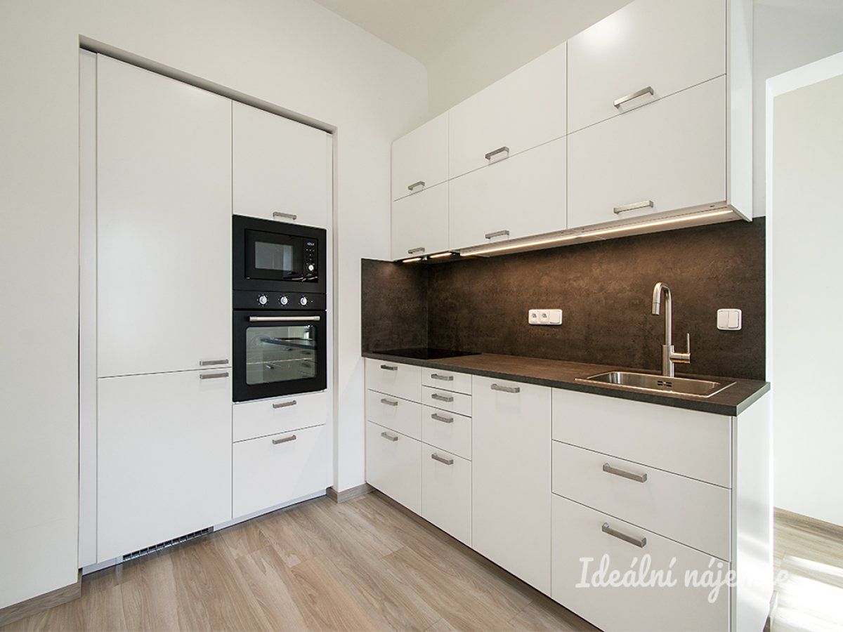 Pronájem bytu 2+kk 40 m²