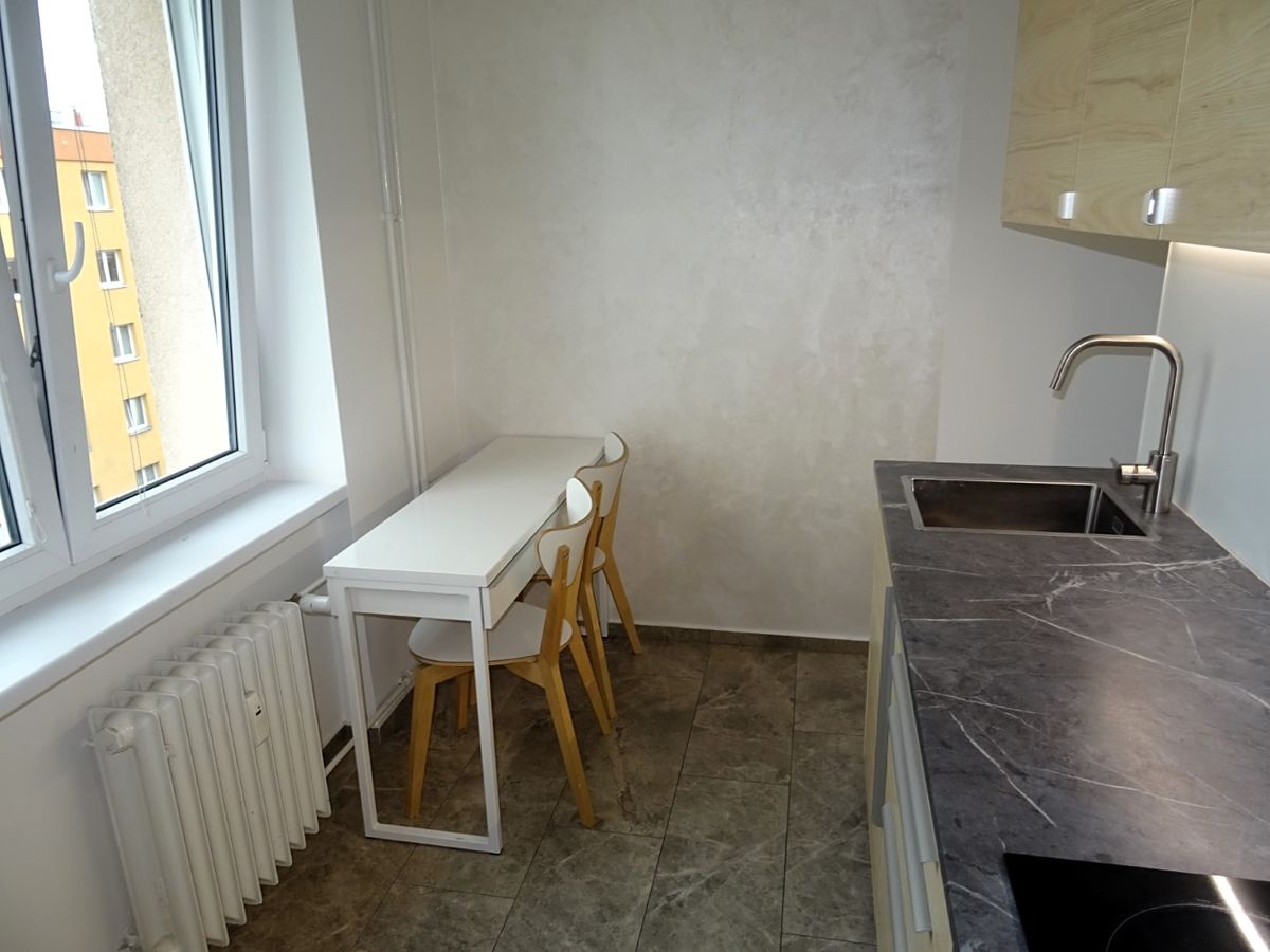 Pronájem bytu 1+1 35 m²