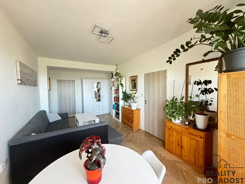 Prodej bytu 3+1 72 m², Znojmo – náhled fotky 1