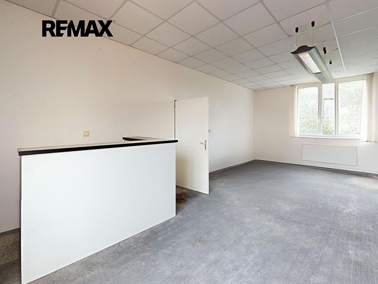 Комерційне приміщення в оренду, 186 м² (25 з 26)