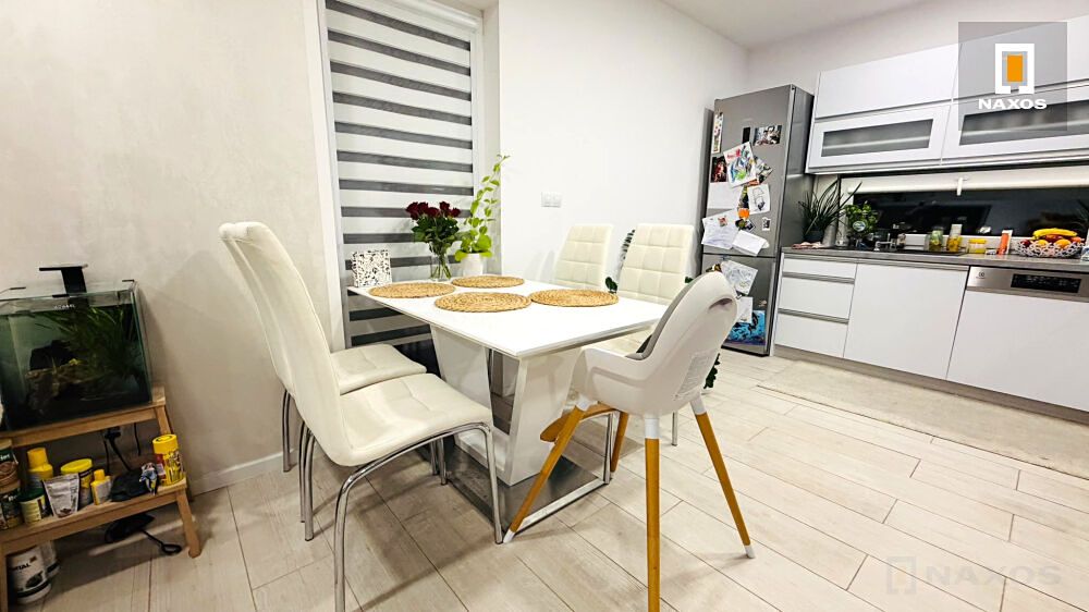 Prodej rodinného domu 86 m², pozemek 882 m² – fotografie 4