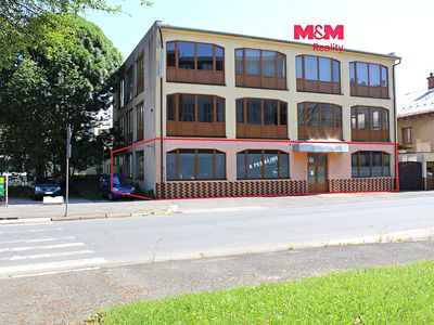 Pronájem obchodního prostoru 330 m²