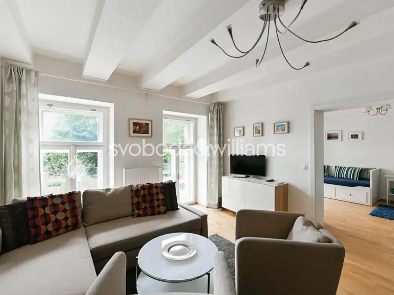 Prodej bytu 2+1 62 m², Praha – náhled fotky 1