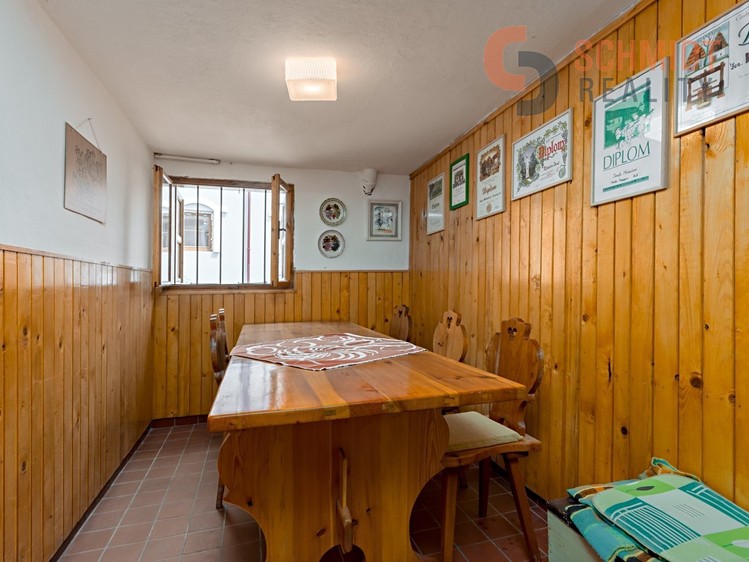 Нерухомість на продаж, 100 м² (10 з 11)