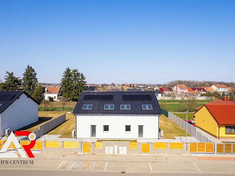 Prodej rodinného domu 140 m², pozemek 485 m², Žabčice – náhled fotky 2