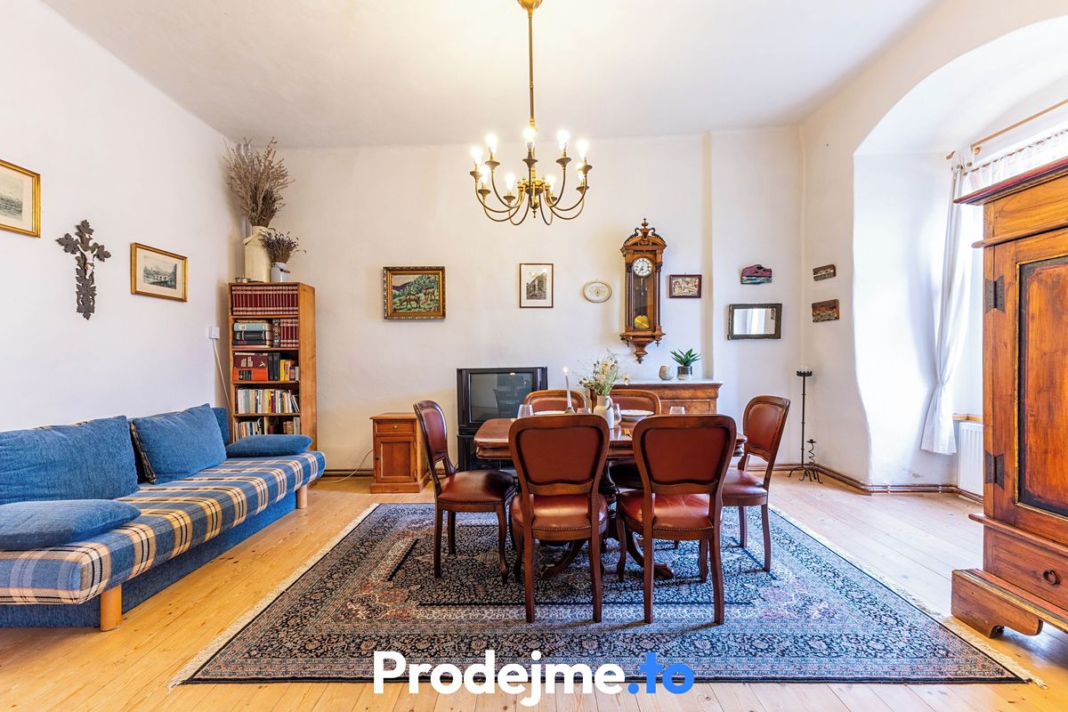 Prodej rodinného domu 180 m², pozemek 282 m² – fotografie 4