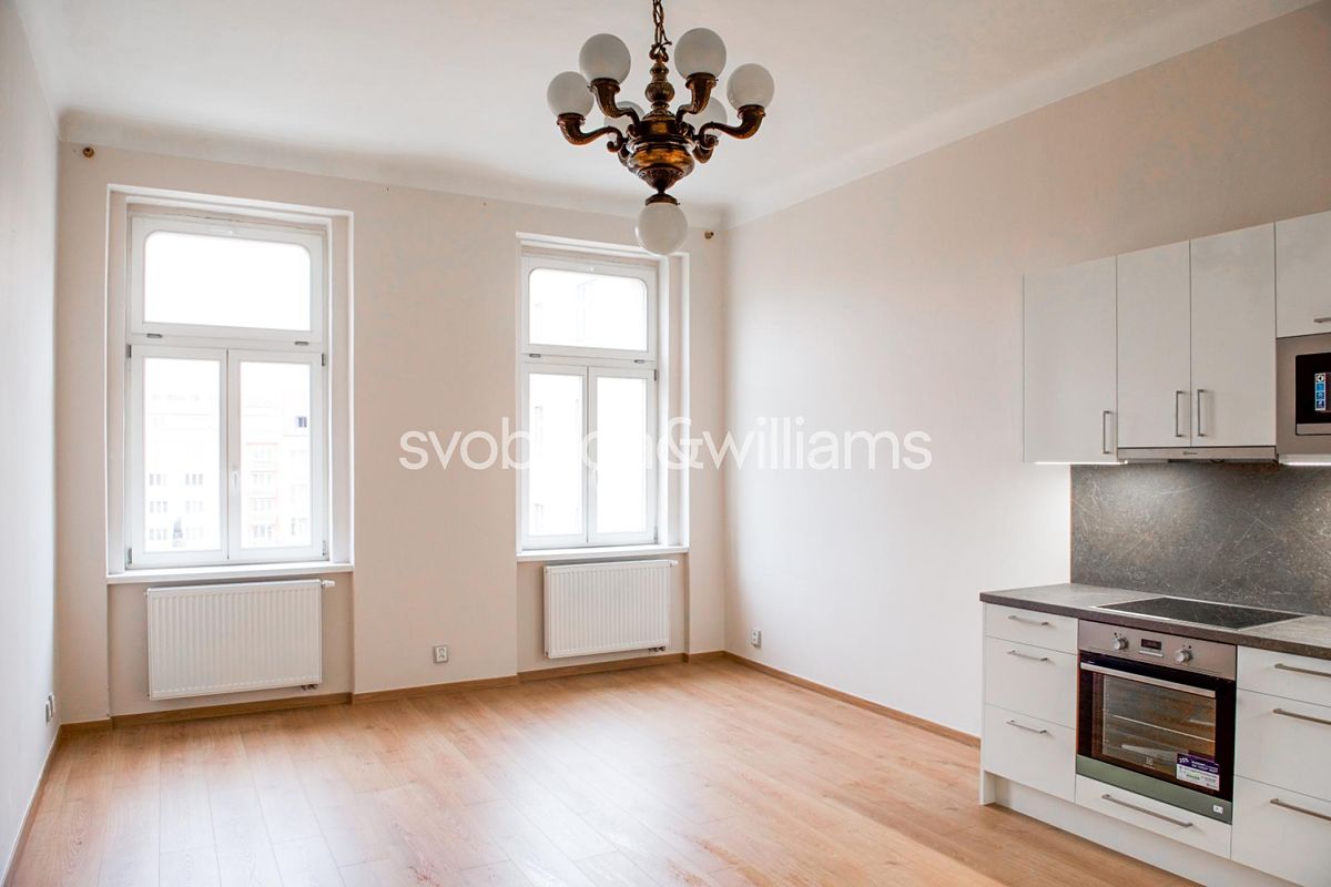 Pronájem bytu 4+kk 95 m²