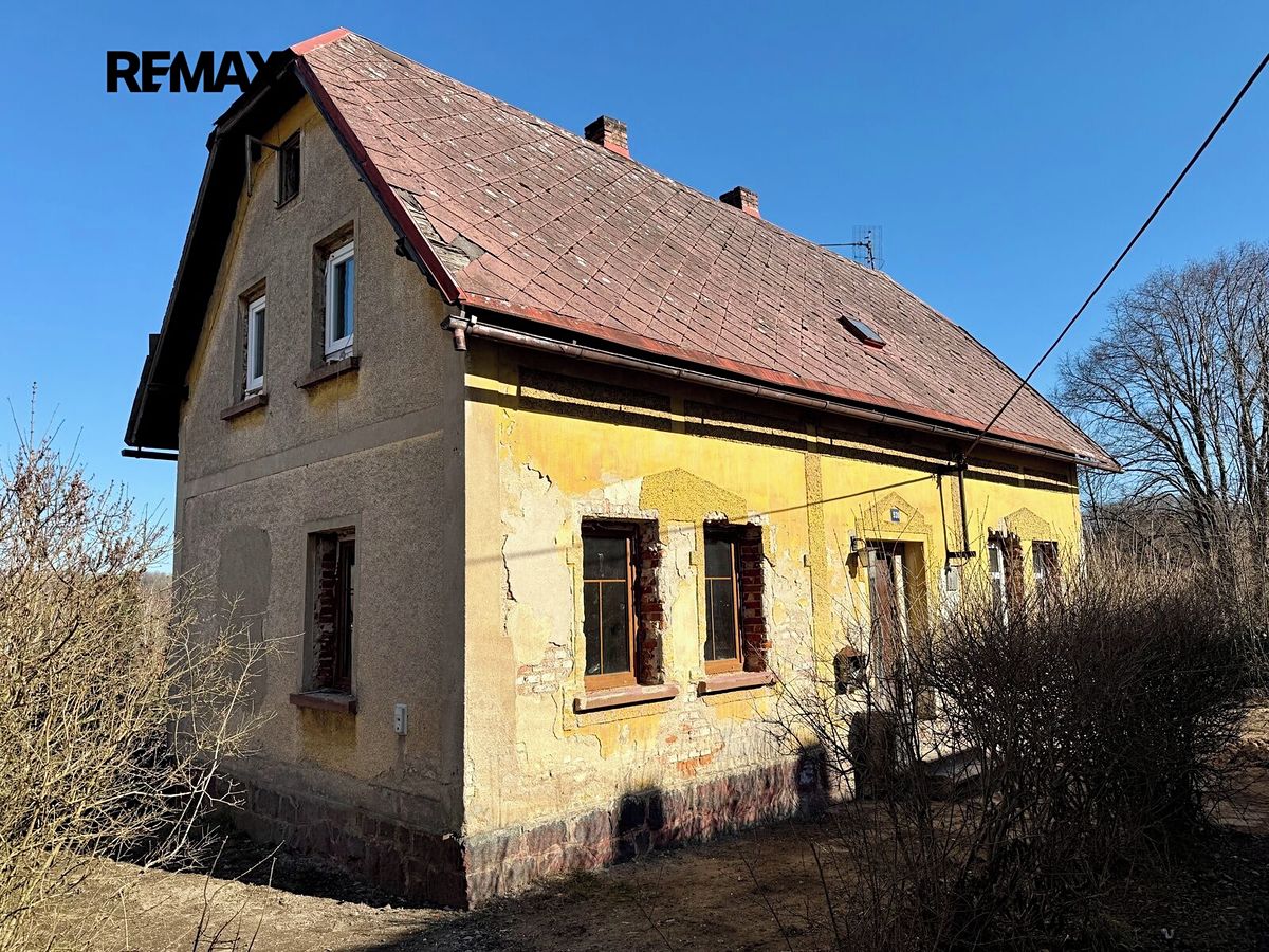Prodej rodinného domu 160 m², pozemek 387 m² – fotografie 5