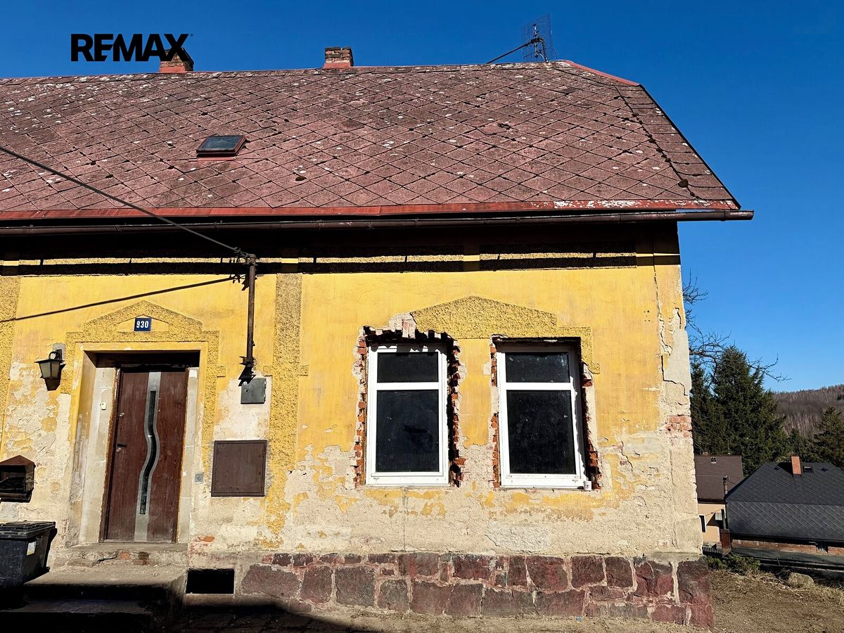 Prodej rodinného domu 160 m², pozemek 387 m² – fotografie 2