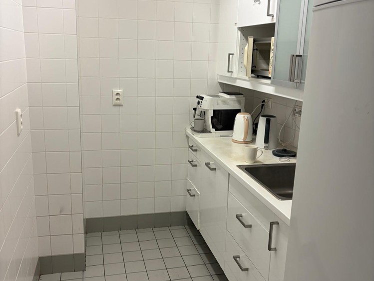 Pronájem komerčního prostoru, 25 m² (6 z 9)