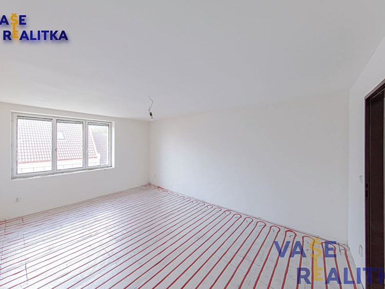 Wohnung 2+1 zum Kauf, 67 m² (4 von 8)