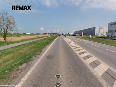Prodej  komerčního pozemku 10 069 m²