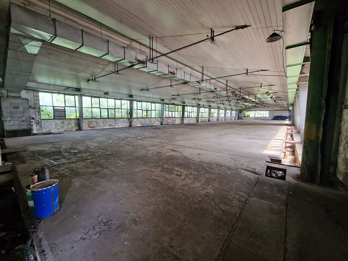 Prodej skladového prostoru 4085 m² – fotografie 2