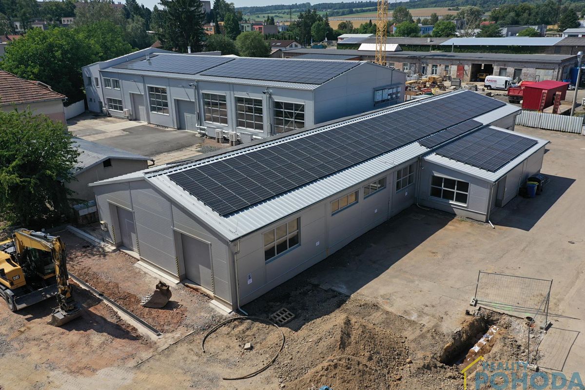Pronájem výrobní haly, prostoru 557 m²