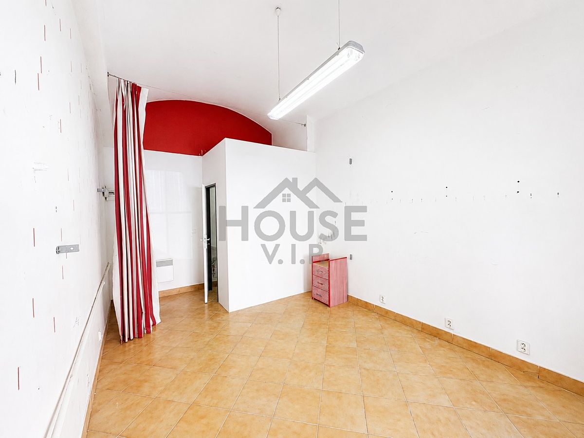 Pronájem kanceláře 17 m², Praha – fotka 1 z 3