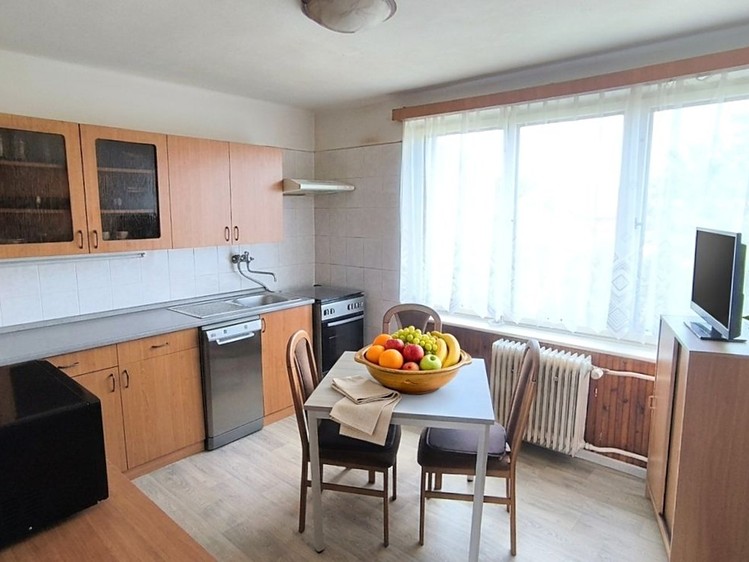 Prodej domu, 220 m² (2 z 31)