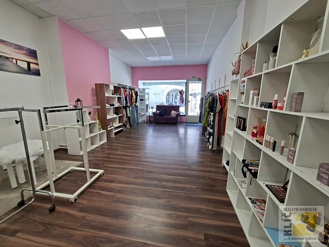 Pronájem obchodního prostoru 70 m² – fotografie 3