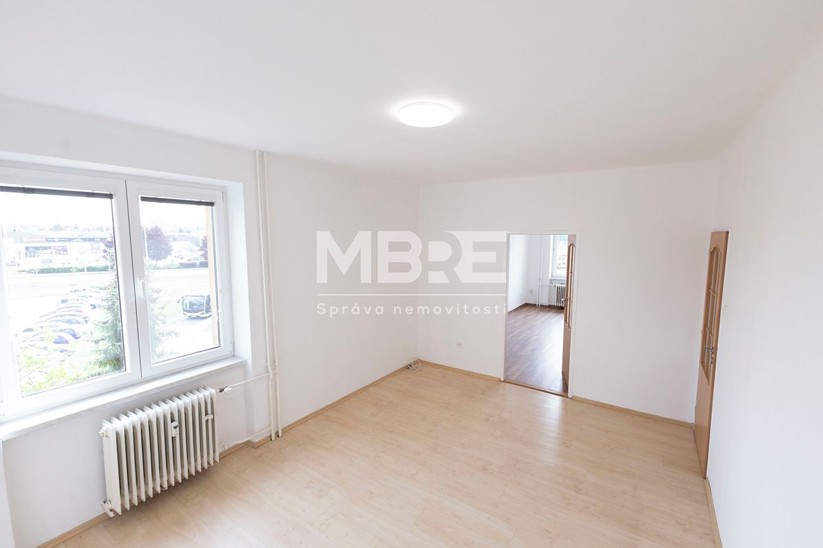 Pronájem bytu 2+1 52 m² – fotografie 3