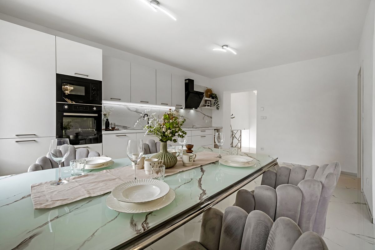 Prodej rodinného domu 98 m², pozemek 431 m² – fotografie 4