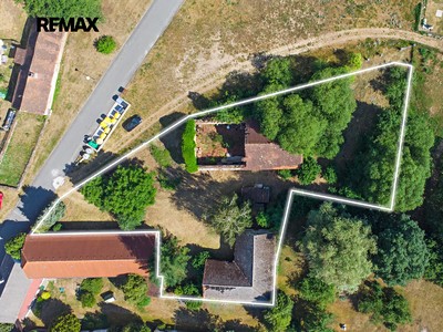 Prodej  stavebního pozemku 2 388 m²