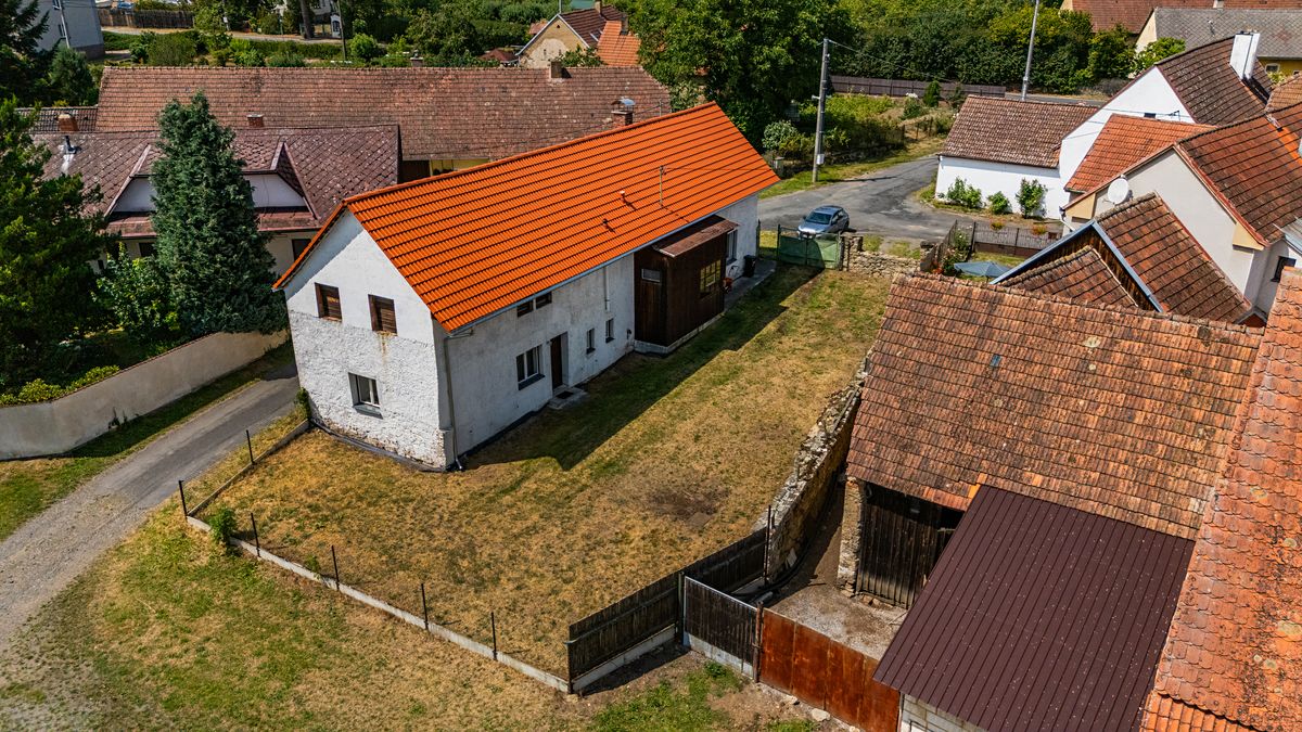 Prodej rodinného domu 197 m², pozemek 460 m²