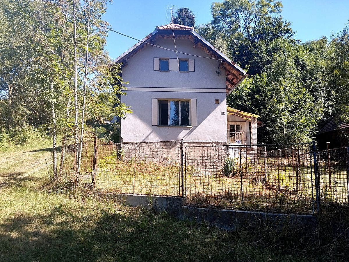 Prodej rodinného domu 90 m², pozemek 411 m²