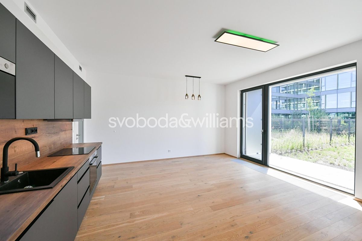 Pronájem bytu 2+kk 59 m²