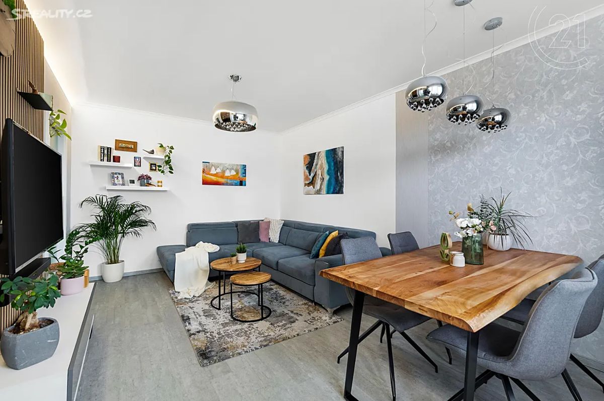 Pronájem bytu 2+1 54 m²