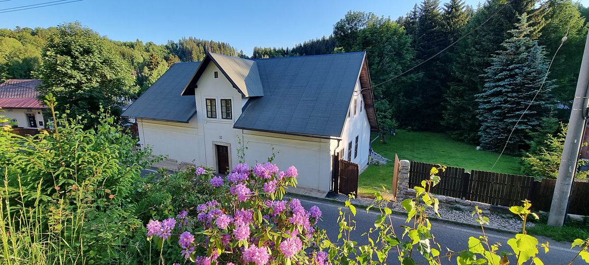 Prodej chalupy 250 m², pozemek 1690 m² – fotografie 2