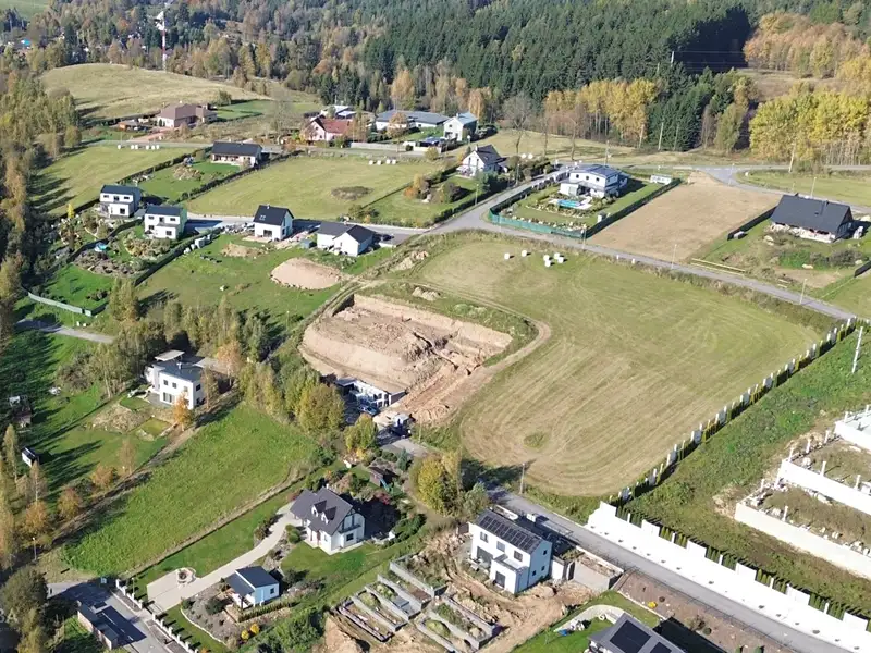 Prodej rodinného domu 181 m², pozemek 2394 m², Jeřmanice – náhled fotky 2