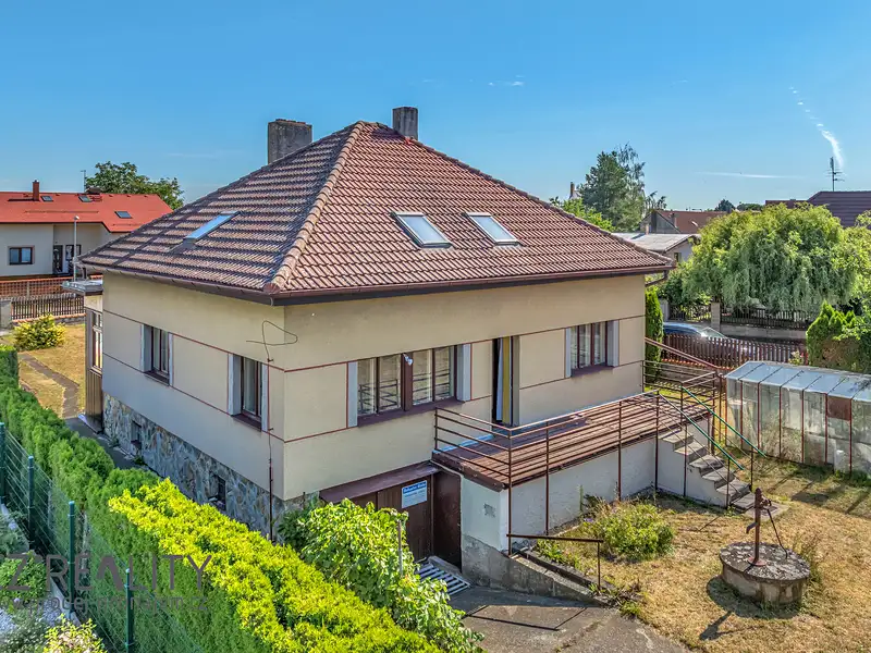 Prodej rodinného domu 164 m², pozemek 1038 m², Sadská – náhled fotky 2