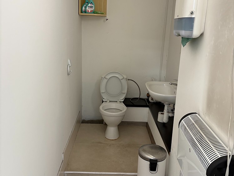 Комерційне приміщення в оренду, 390 м² (10 з 11)