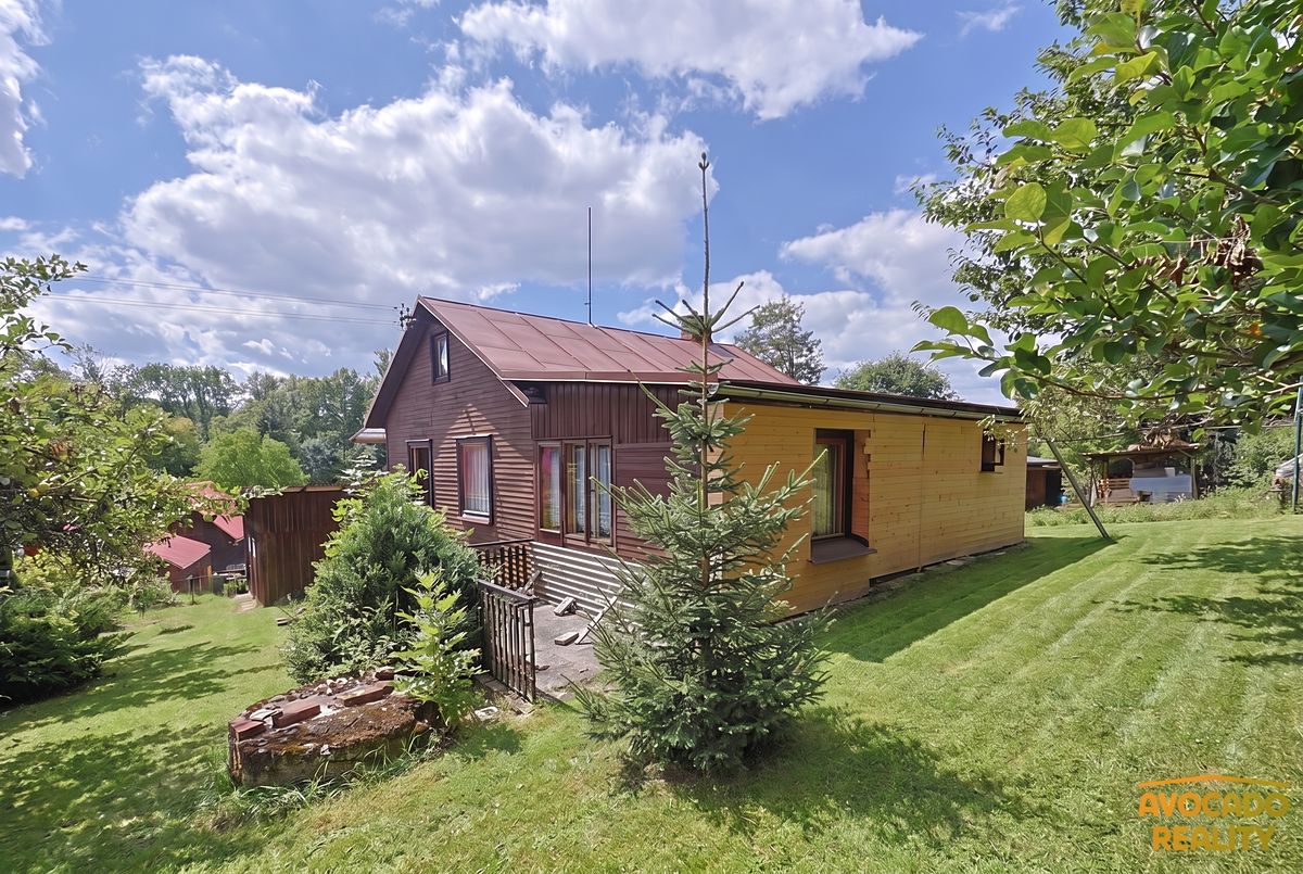 Prodej chalupy 108 m², pozemek 800 m² – fotografie 2