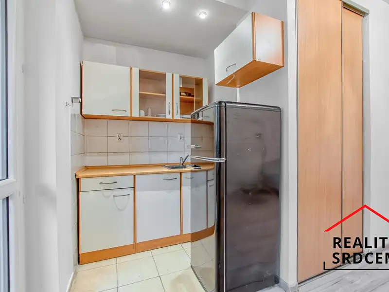 Pronájem bytu 1+kk 23 m², Karviná – náhled fotky 2