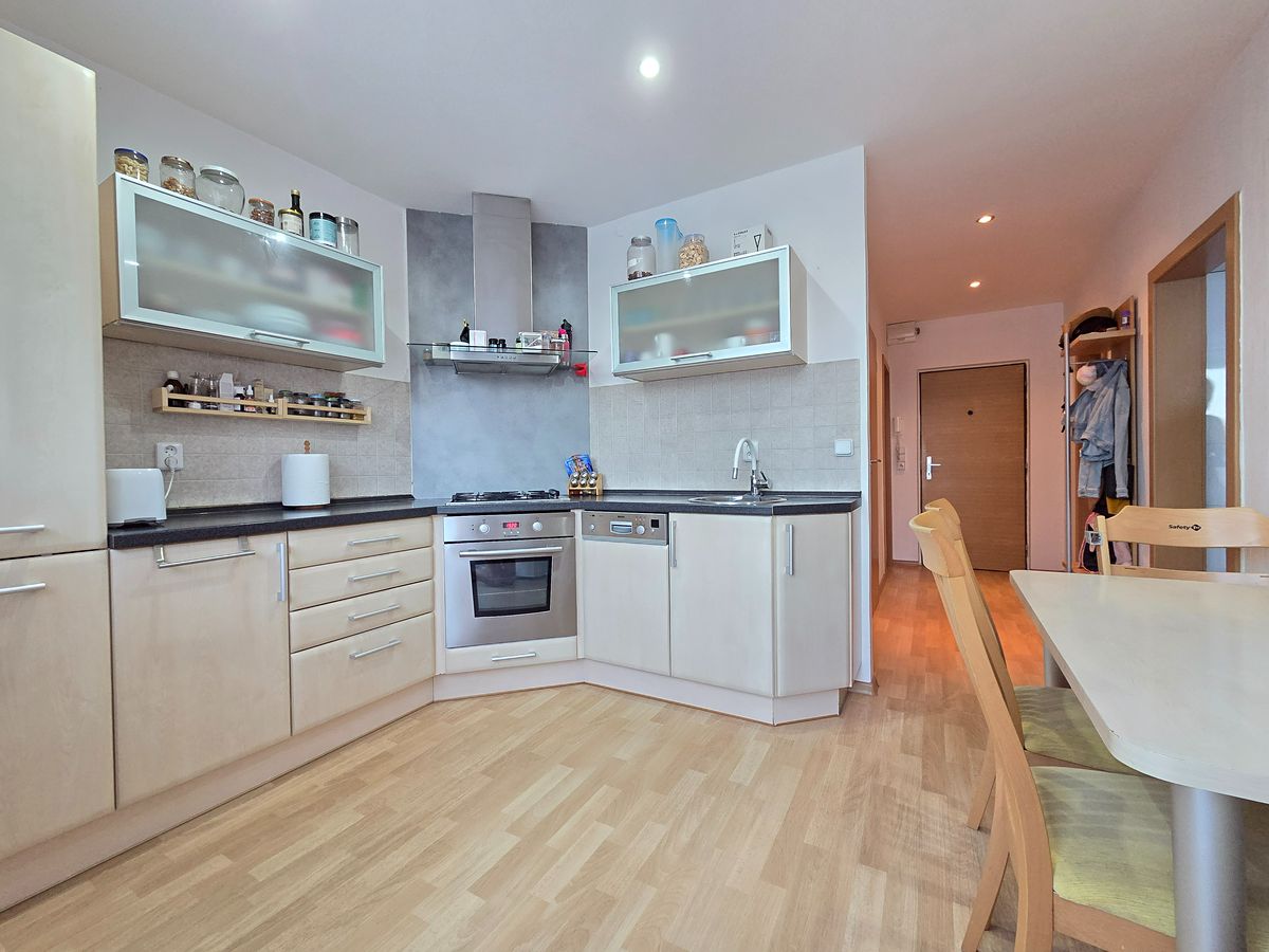 Prodej bytu 3+1 74 m² – fotografie 3