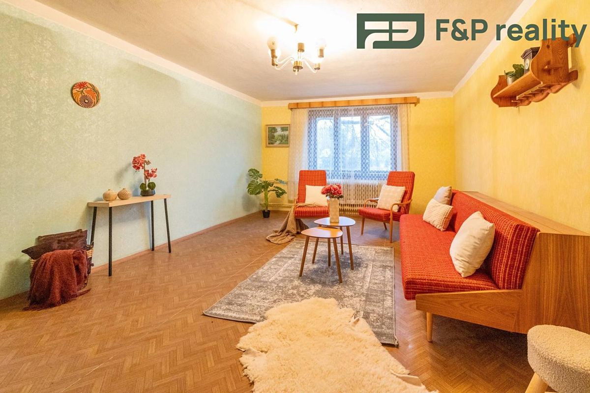 Prodej rodinného domu 175 m², pozemek 755 m² – fotografie 4